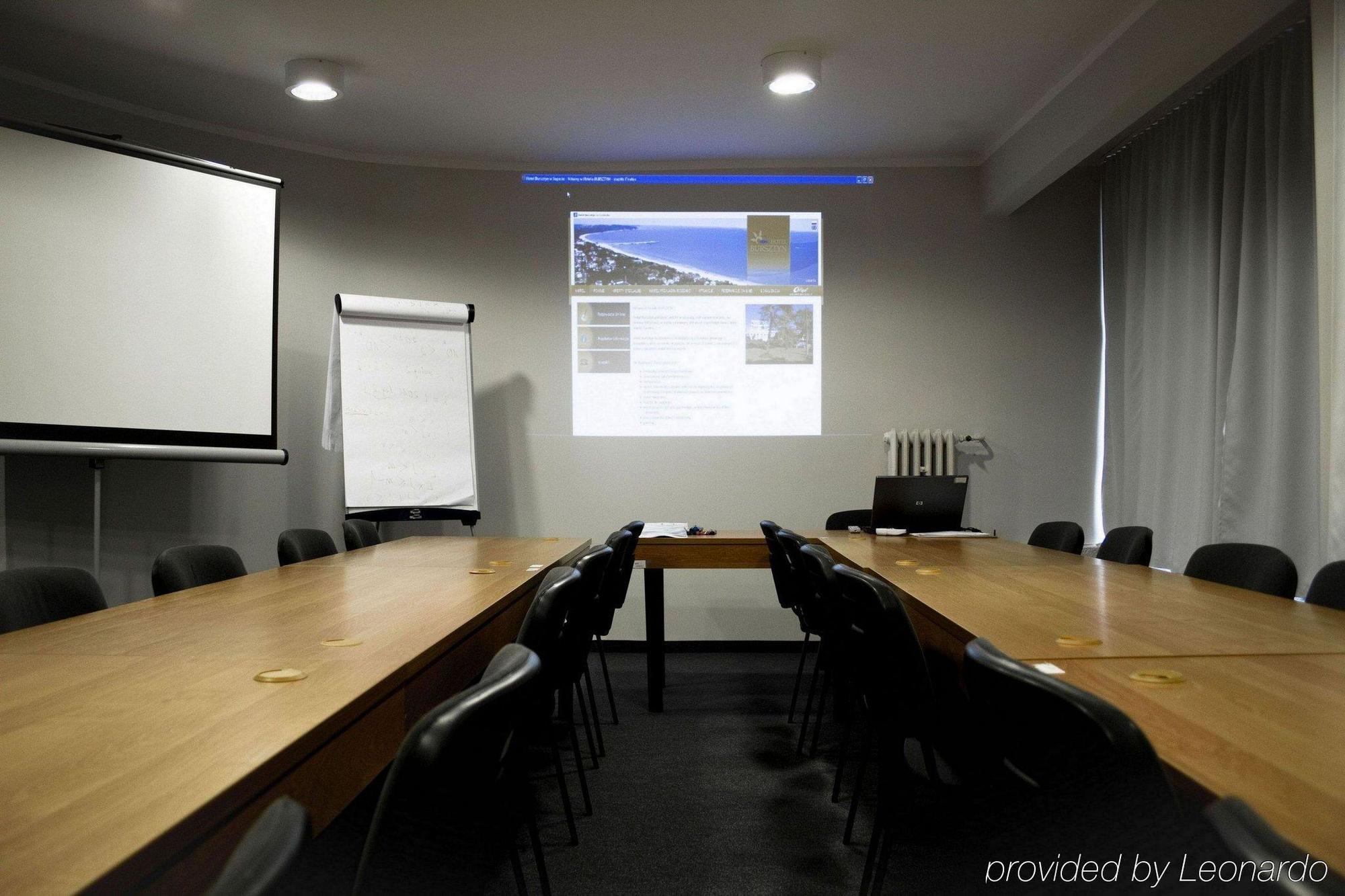 Hotell Pomaranczowa Plaza